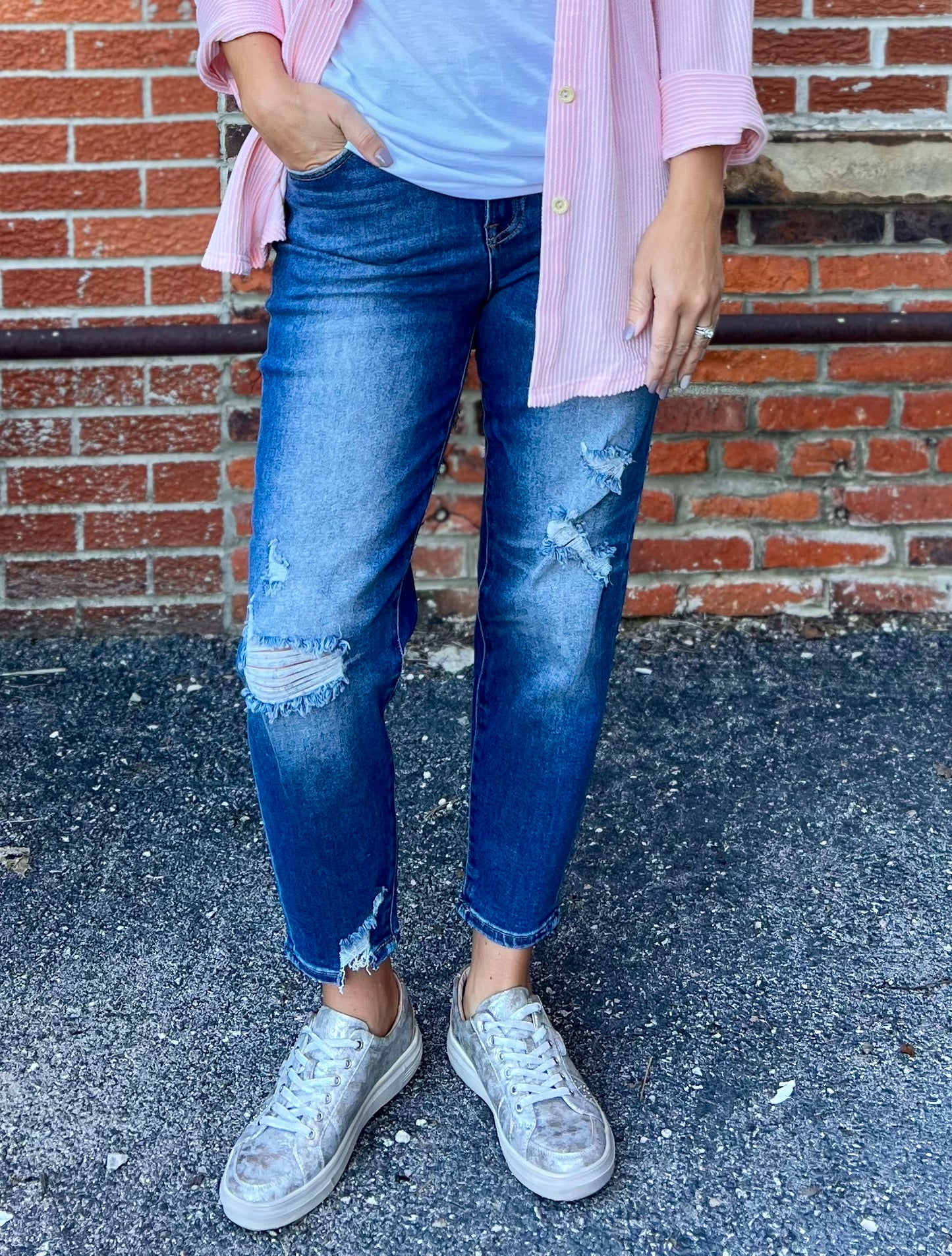 The Leslie Girlfriend Dark Distressed Jeans