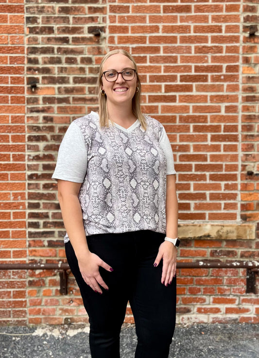 The Amelia Curvy Tunic Top