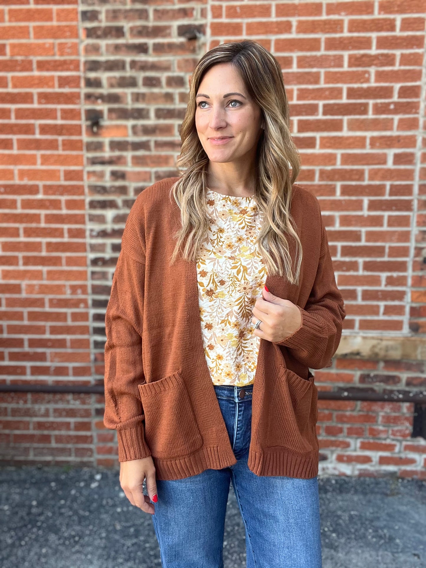 The Mealis Floral Printed Top