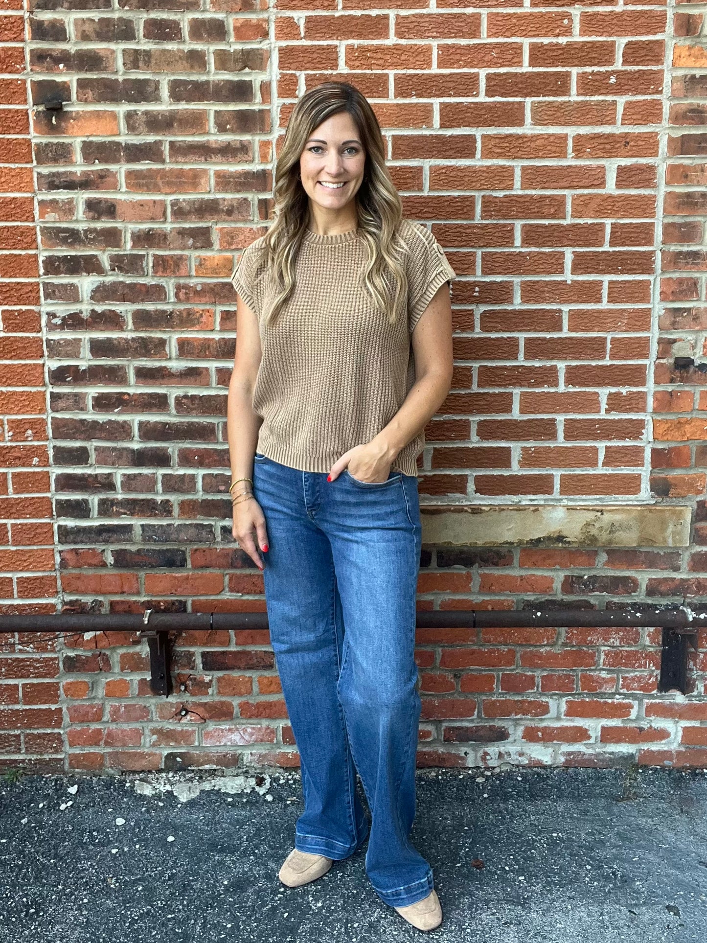 The Aura Short Sleeve Mocha Sweater