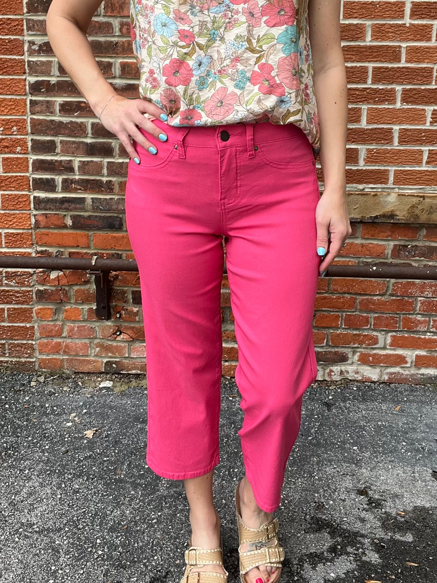 The So Me Hyper Stretched Cropped Pants