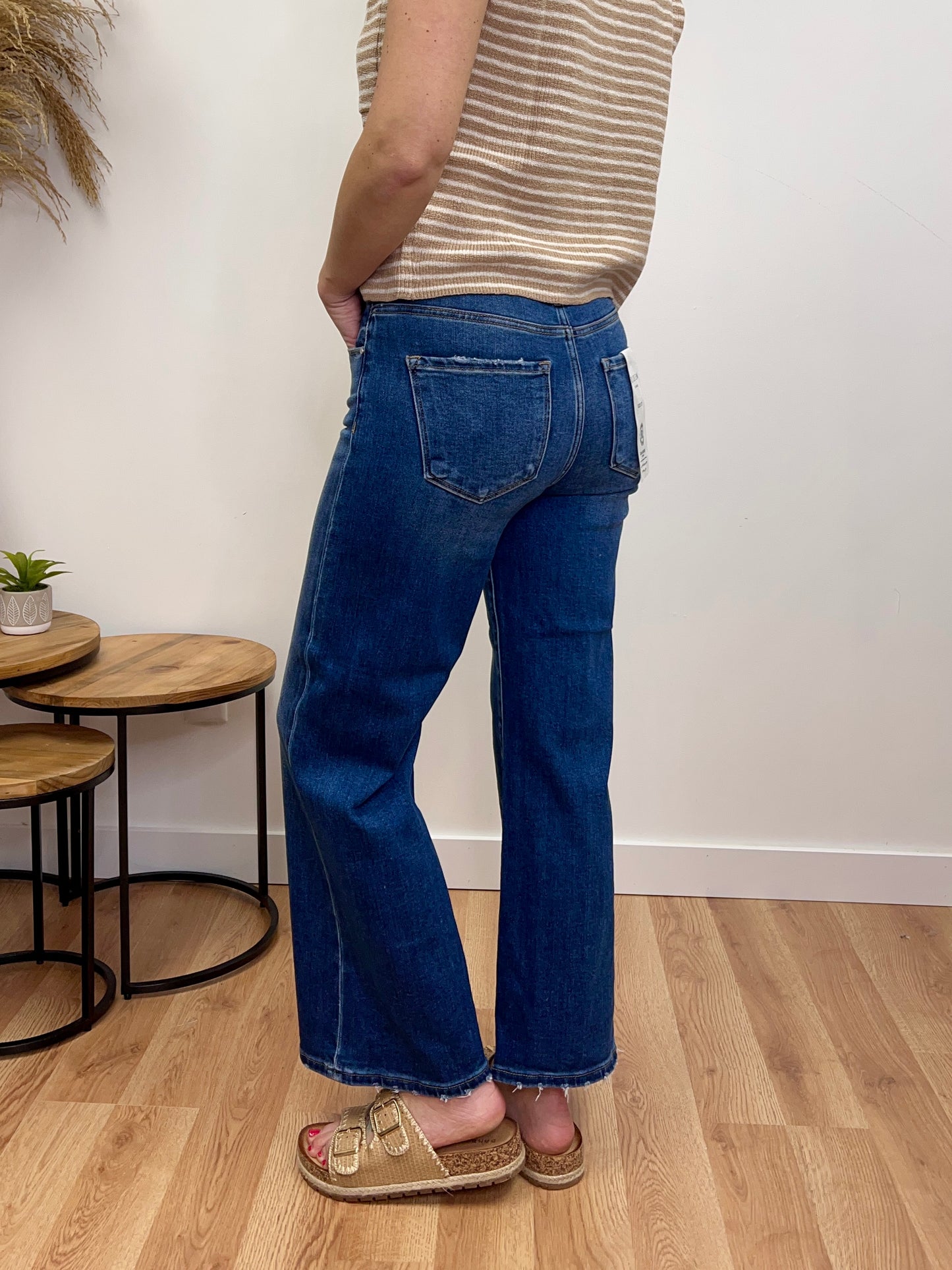 The Jaya High Rise-Crop Jean