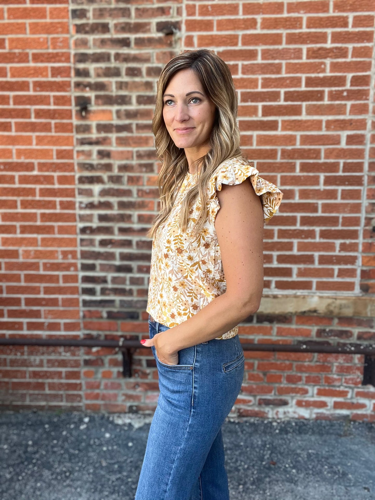 The Mealis Floral Printed Top