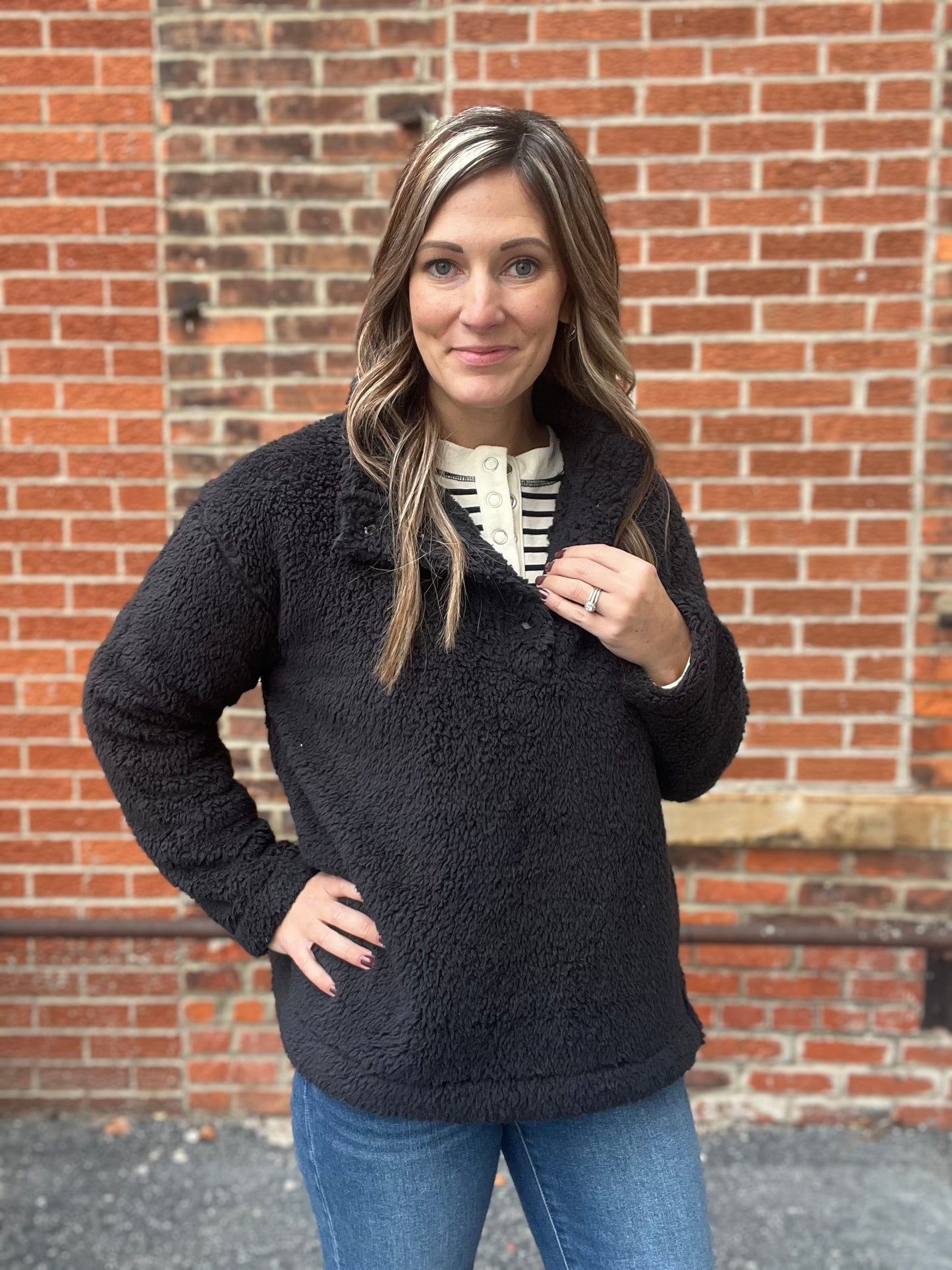 The Sila Sherpa 1/4 Snap Pullover