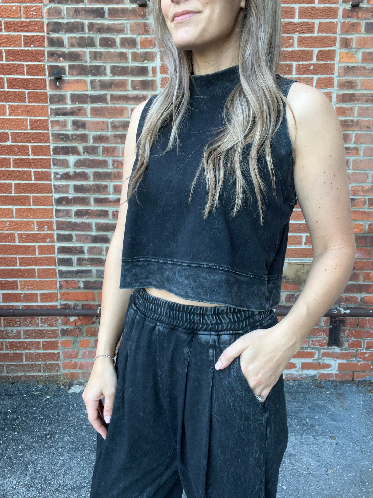 The Mineral Mod Cropped Set