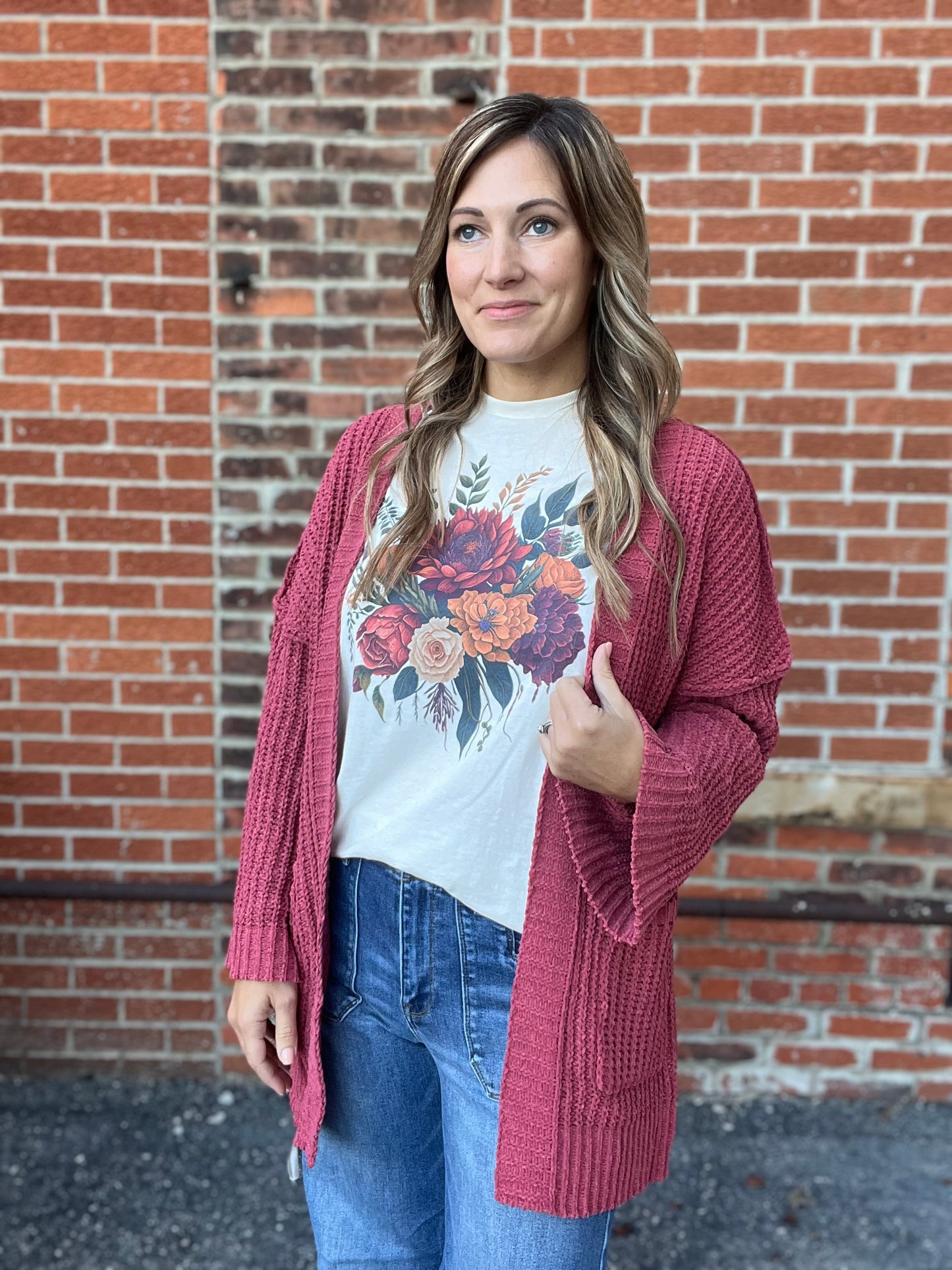 The Aster Graphic Flower Tee