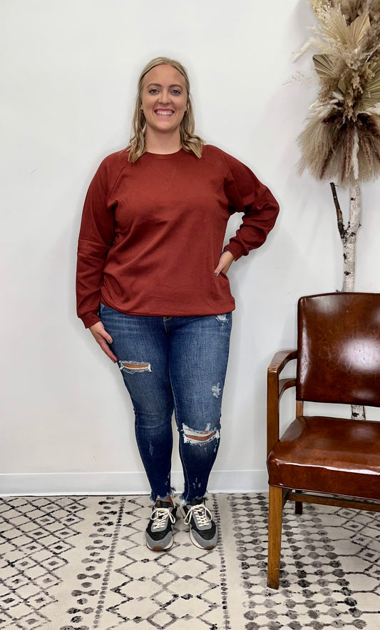 The Tamara Curvy Basic Sweatshirt