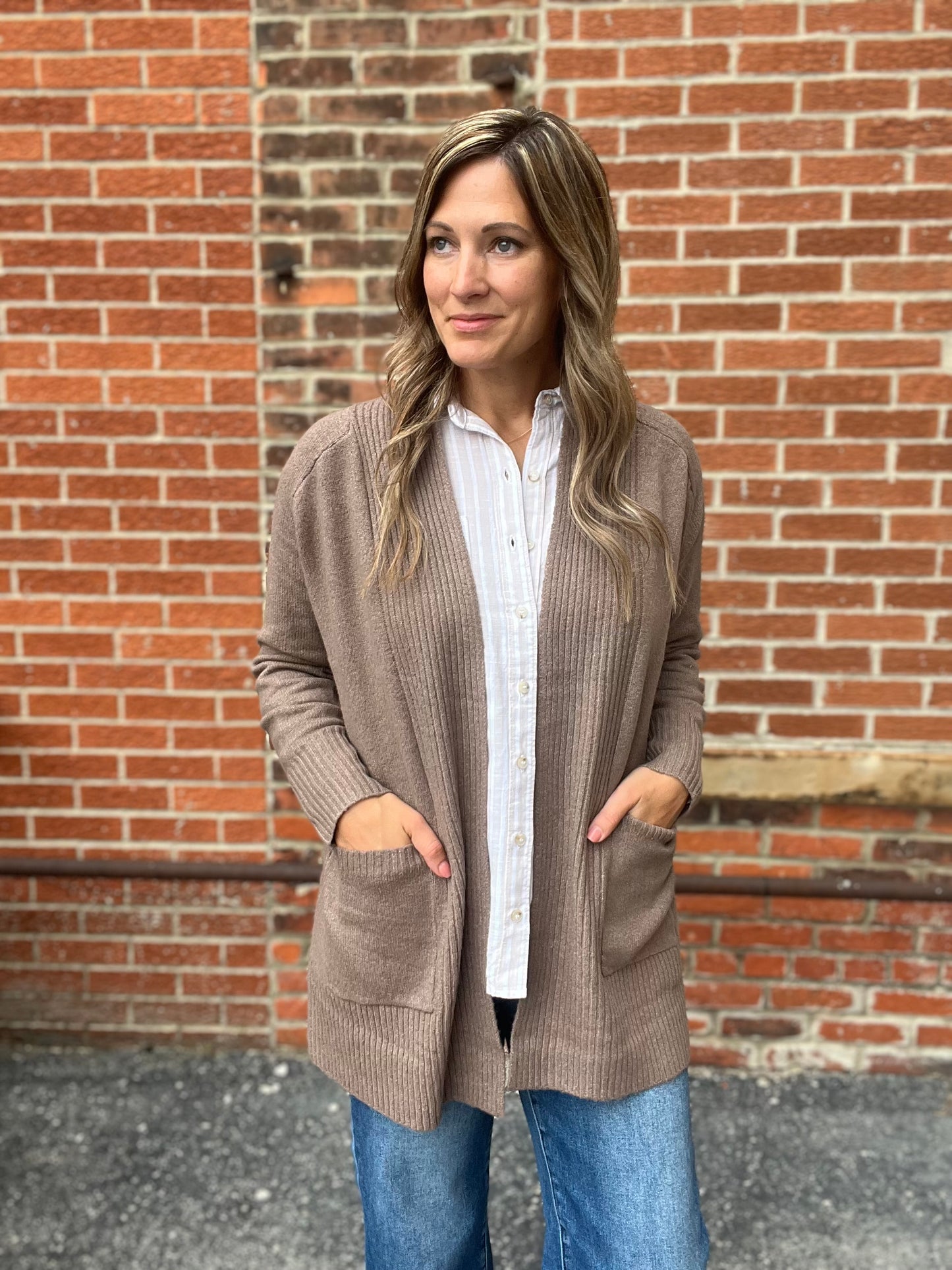 The Waylon Cappuccino Cardigan