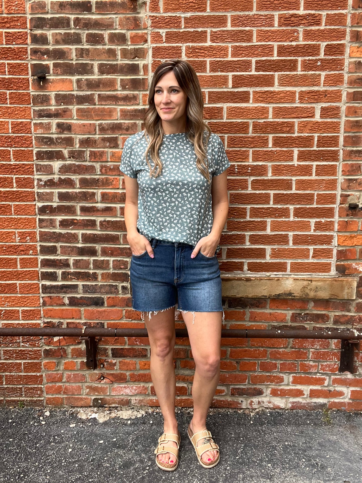 The Willow Blue Sage Floral Tee