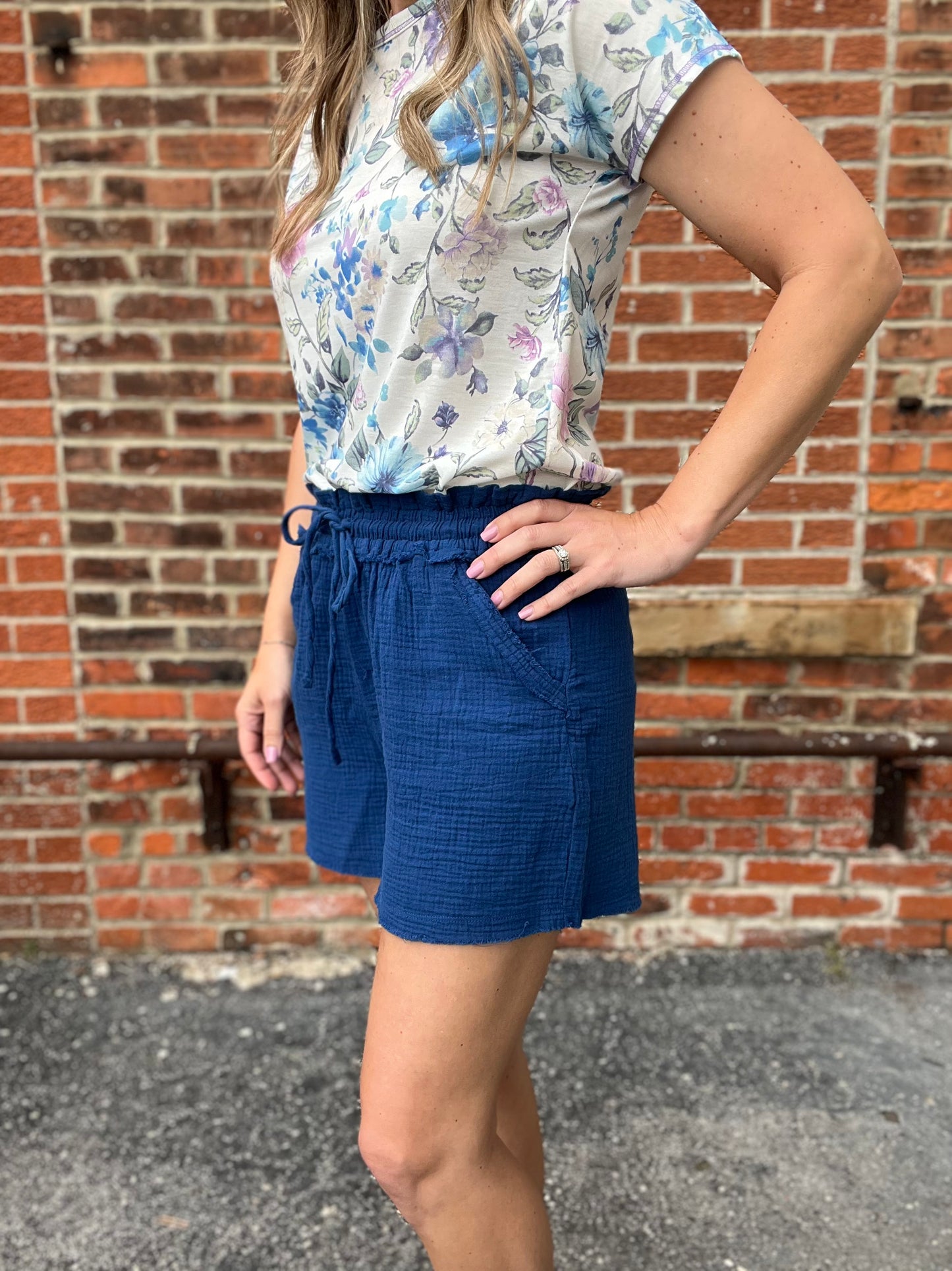 The Kenya Raw Hem Gauze Shorts