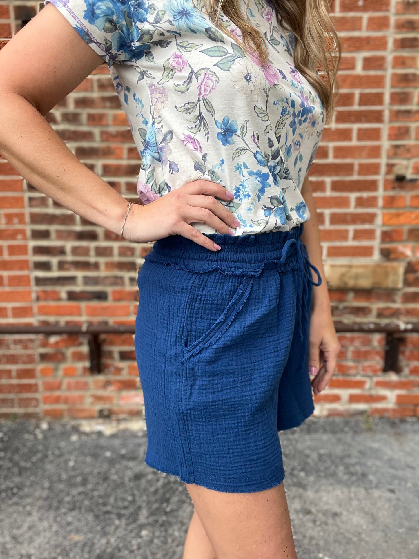 The Kenya Raw Hem Gauze Shorts