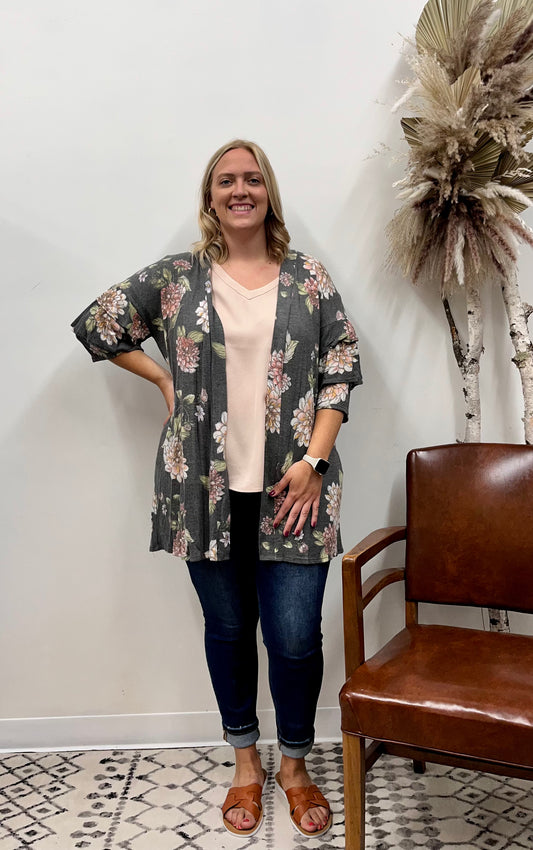 The Kevyn Curvy Cardigan