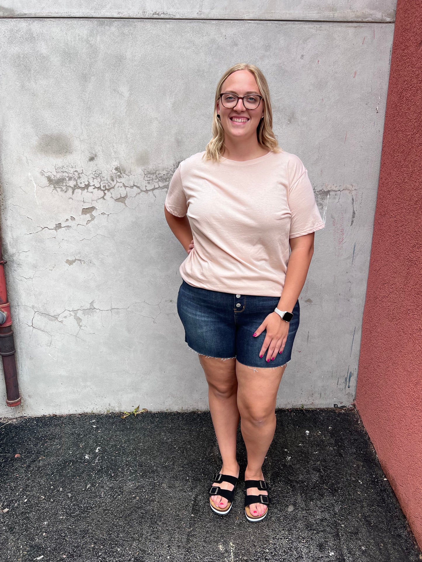 The Alani Curvy Basic Tee