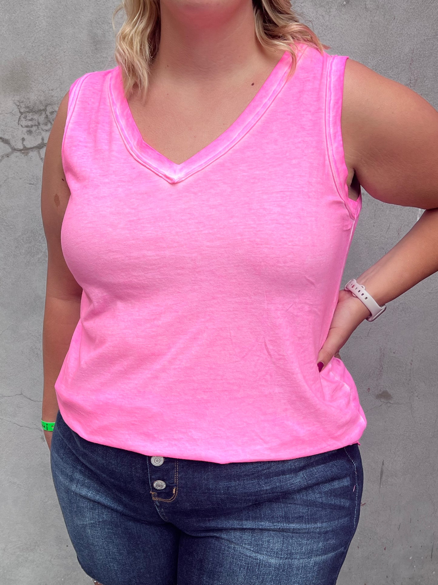 The Zora Curvy Tank Top