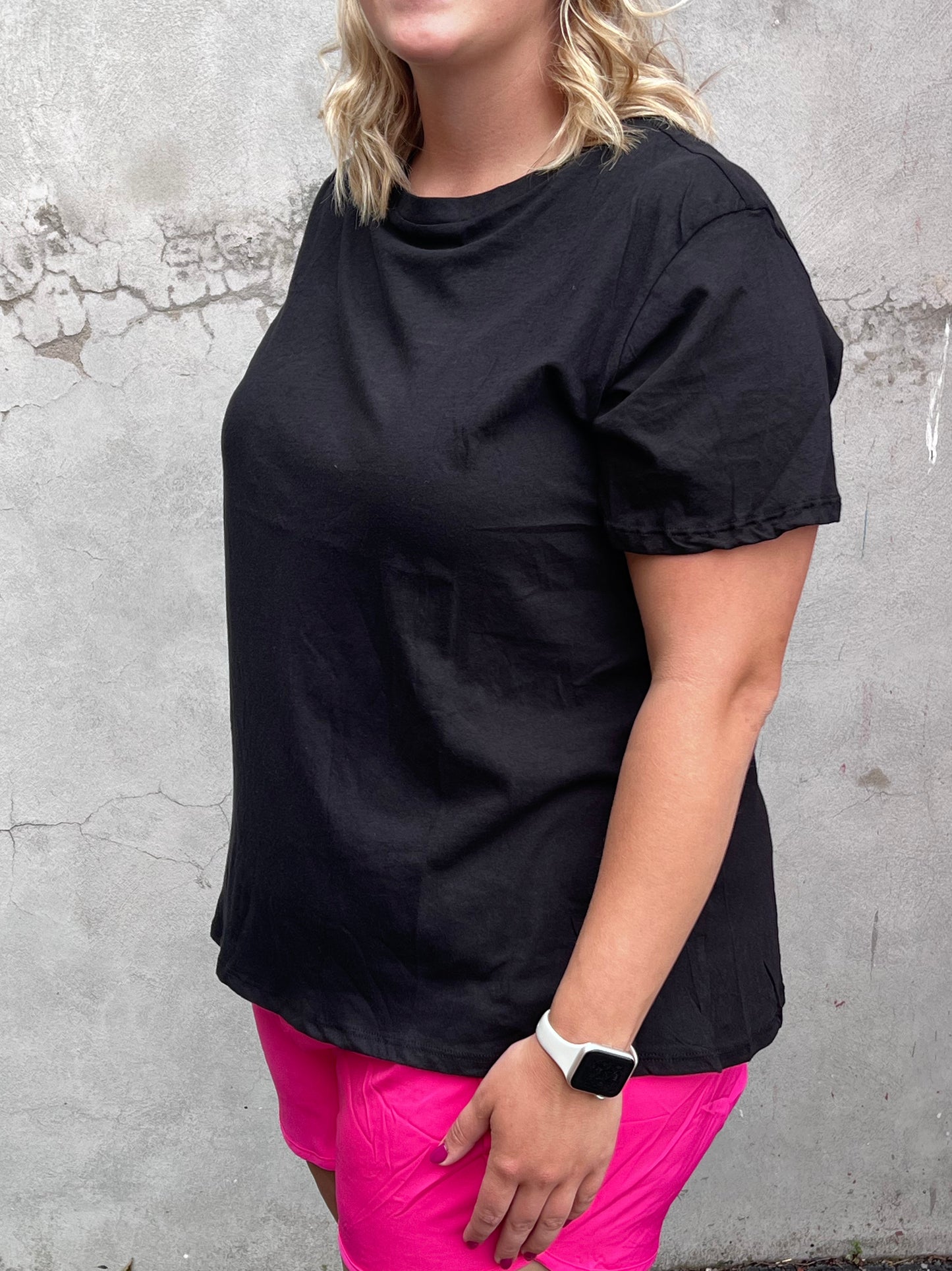 The Alani Curvy Basic Tee
