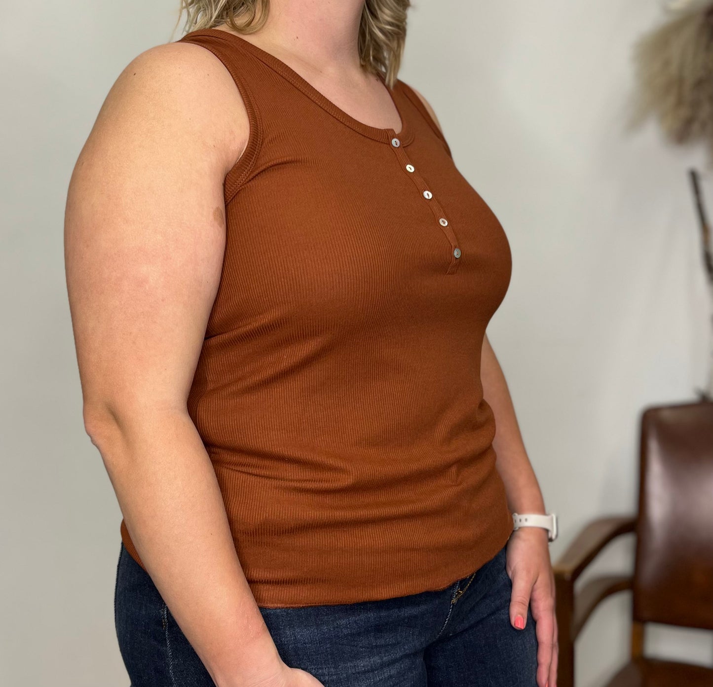 The Callie Ribbed Curvy Tank