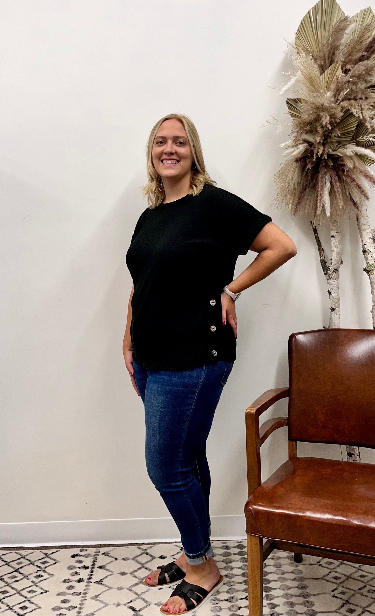 The Rhonda Curvy Tee