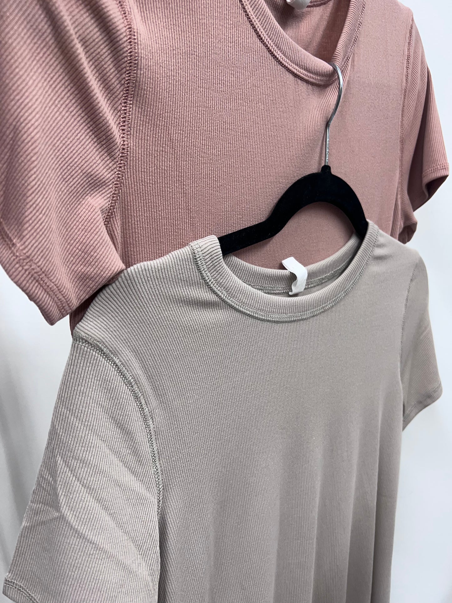The Amber Ribbed Tee