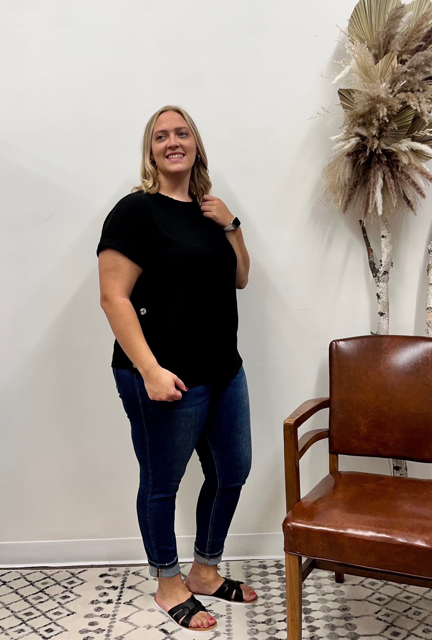 The Rhonda Curvy Tee