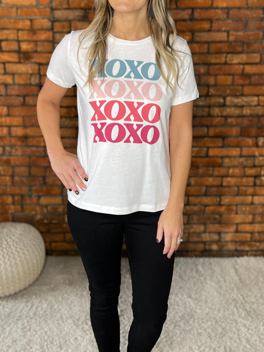 The XOXO Graphic Tee