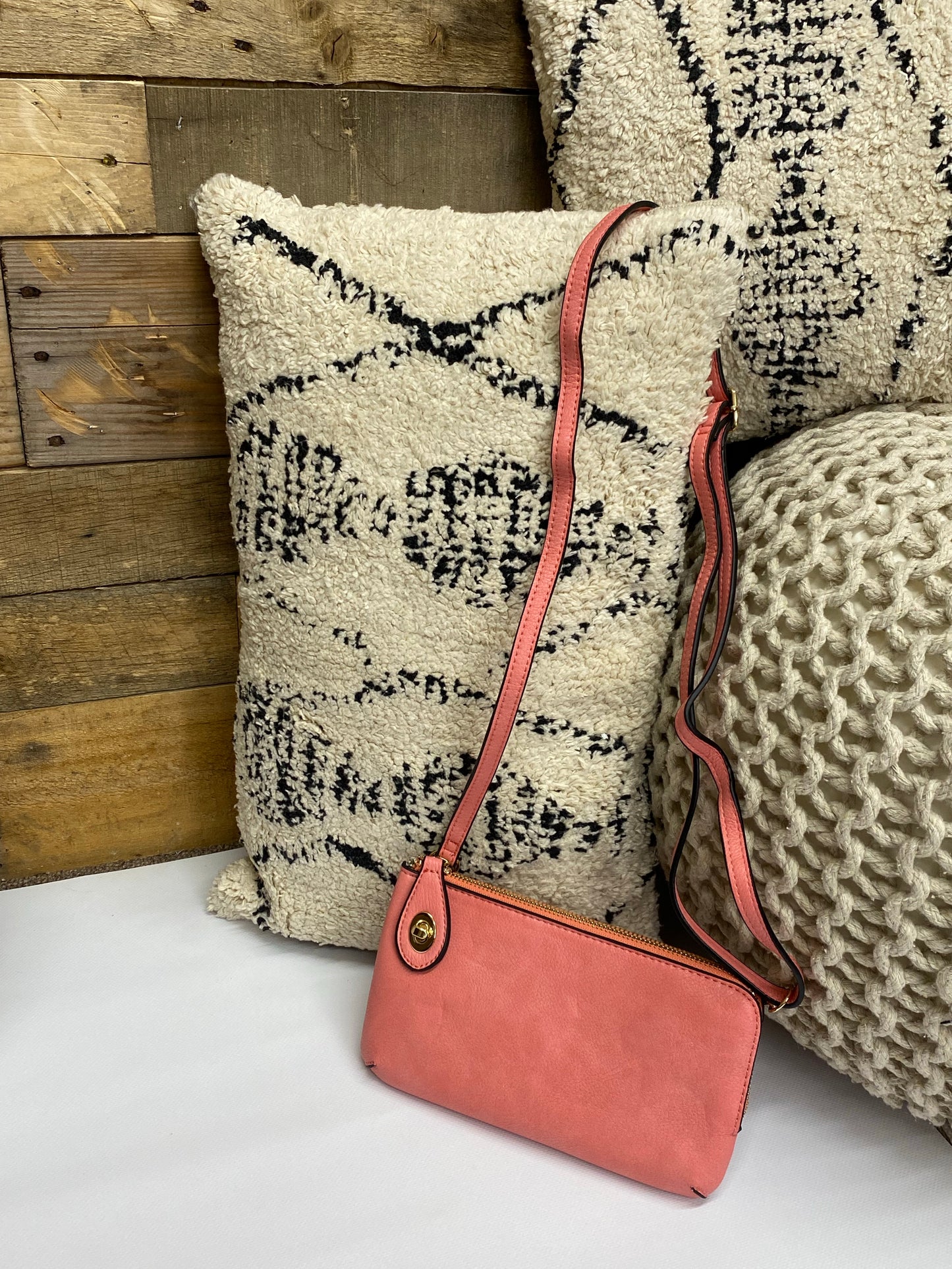 The Kendall Crossbody/Wristlet