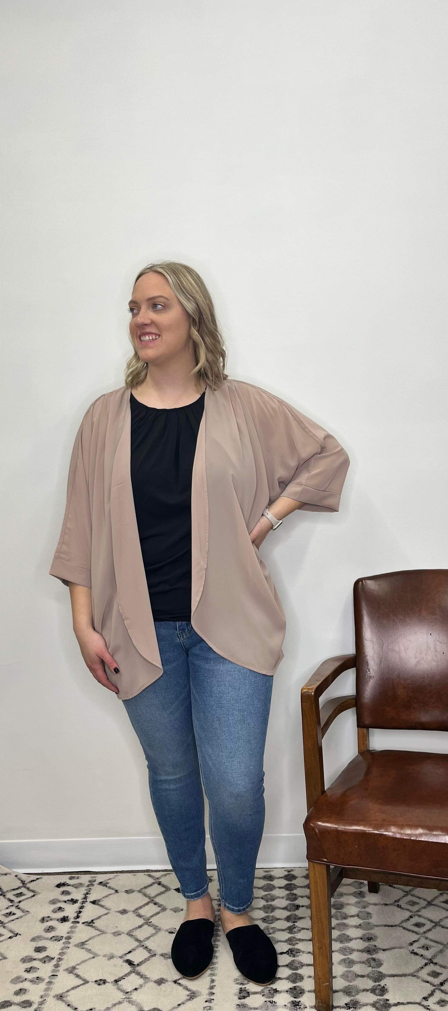 The Kaitlen Curvy Kimono
