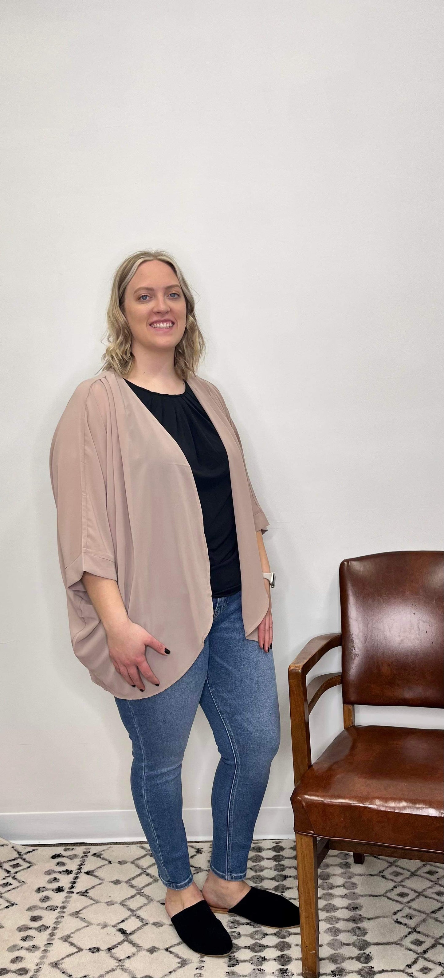 The Kaitlen Curvy Kimono