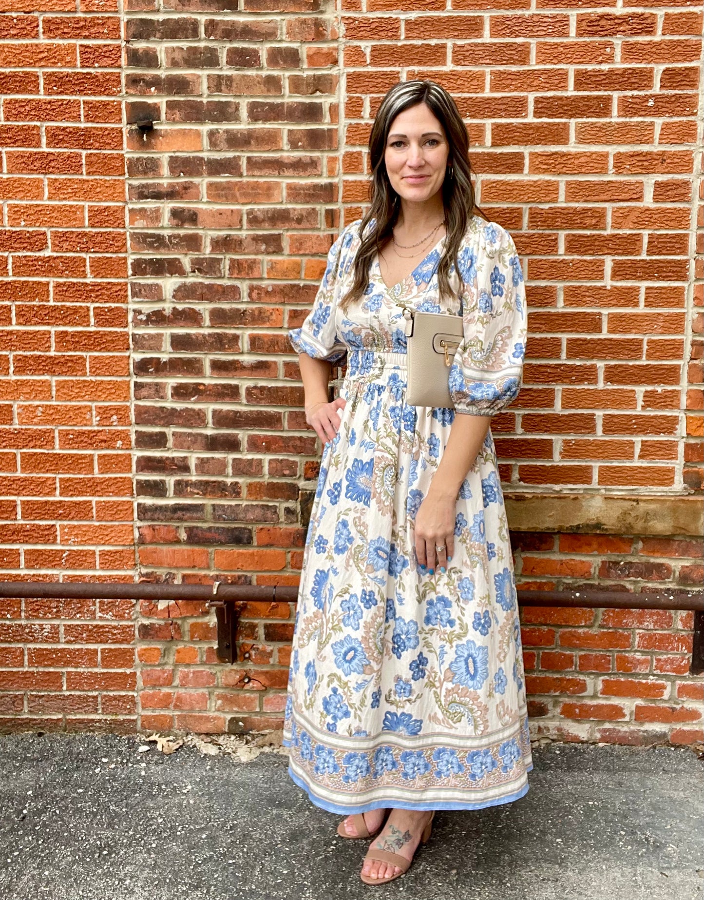 The Rhea Quarter Sleeve Floral Print Midi Dress