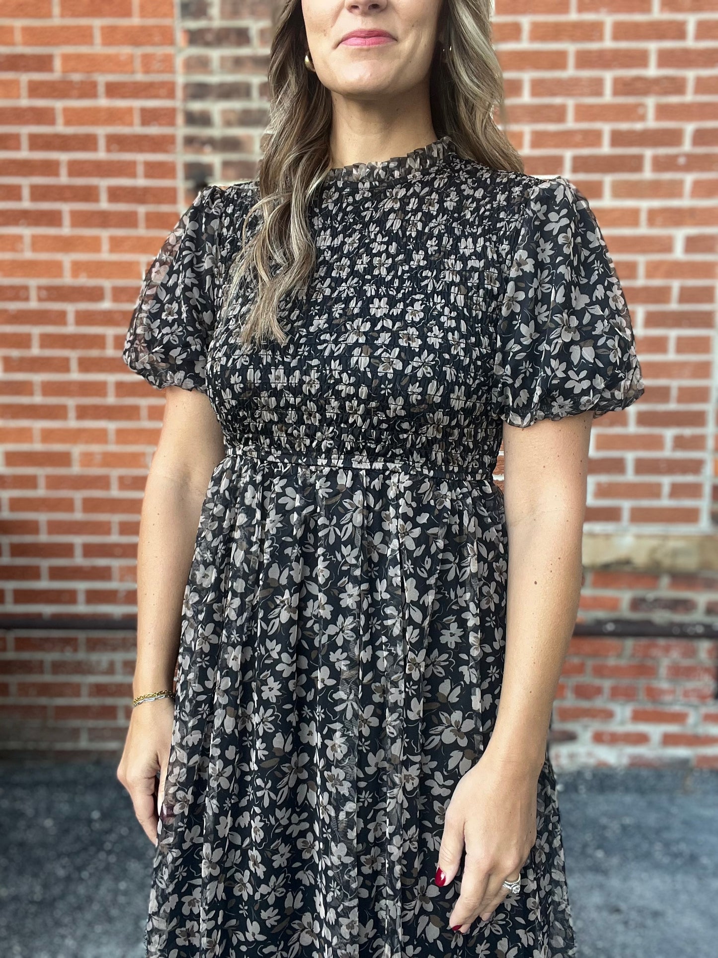 The Vivia Floral Smocked Sleeve Midi Dress