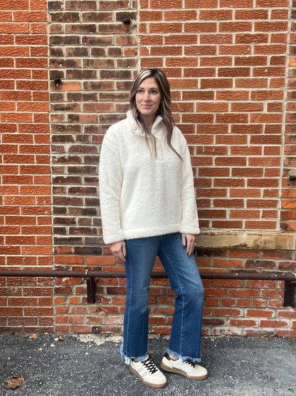 The Sila Sherpa 1/4 Snap Pullover