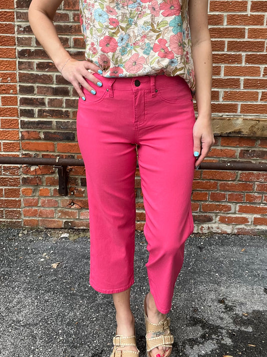 The So Me Hyper Stretched Cropped Pants
