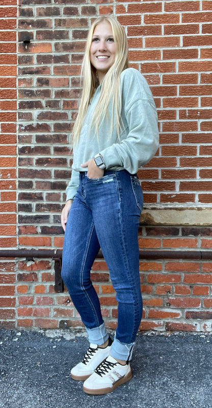 The Reflex Mid Rise Dark Skinny’s