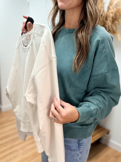 The Willow Mineral Wash Pullover