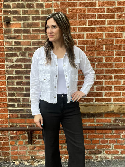 The Halyra Cotton Utility Crop Jacket