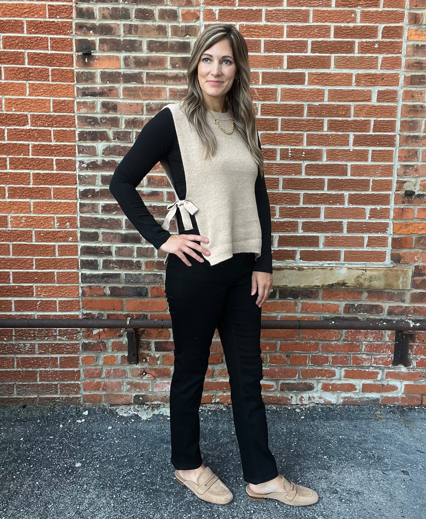 The Arwen Black High Ride Straight Jean