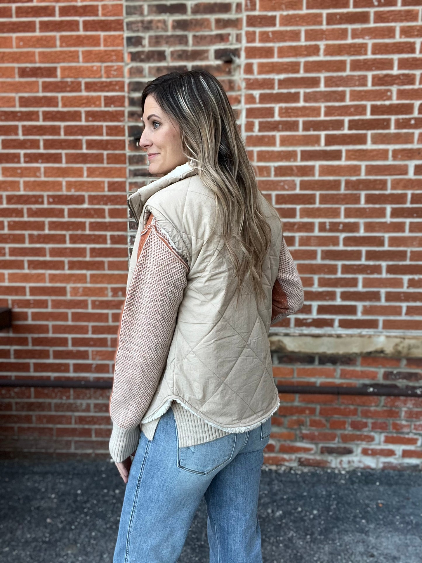 The Linen Puffer Vest