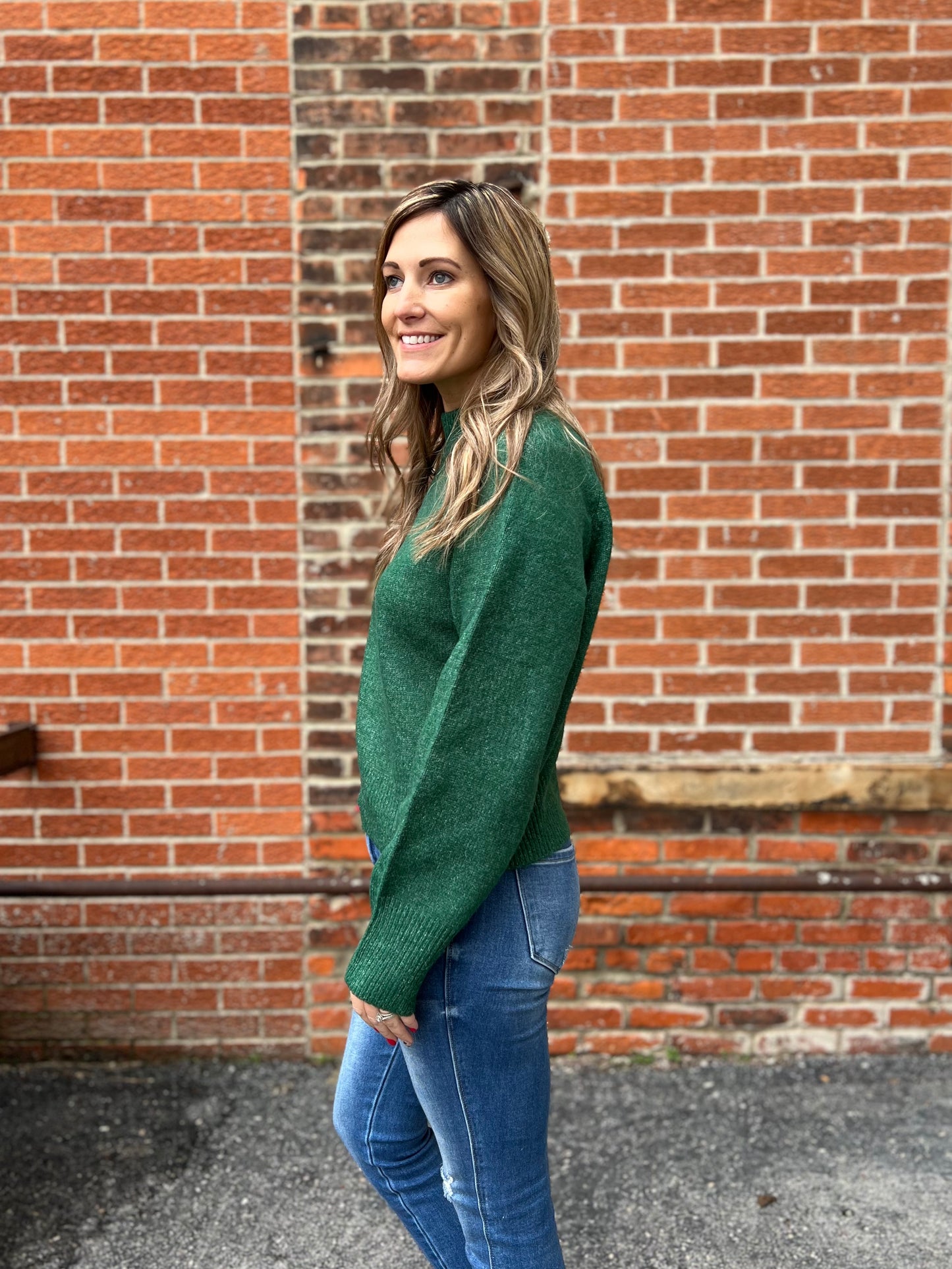 The Tamy Basic Sweater