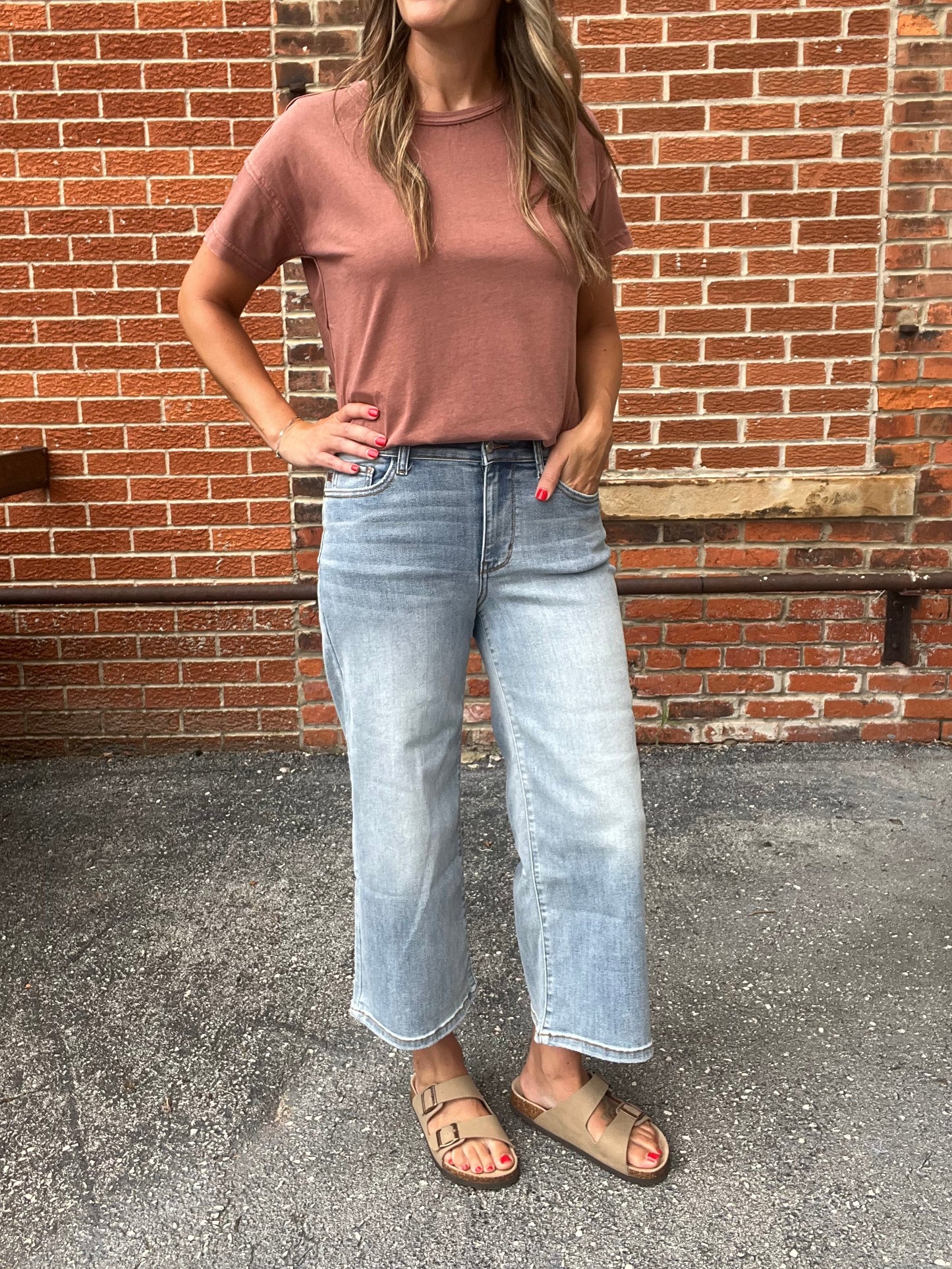 The Raylee Mid Rise Cropped Denim