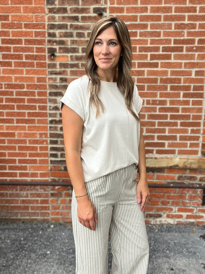 The Trisha Basic Short Sleeve