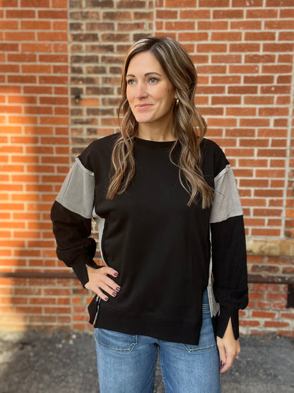 The Suey Black Oversized Pullover