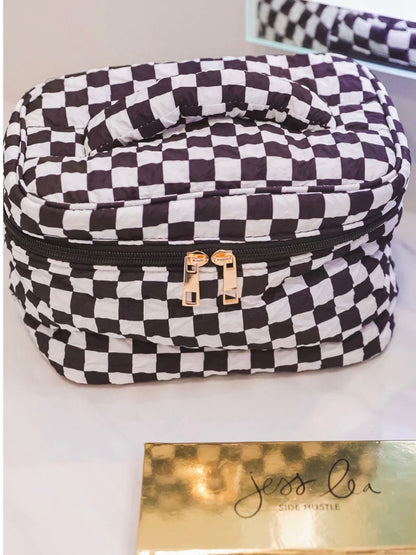 Jetsetter Quilted Zipper Bag