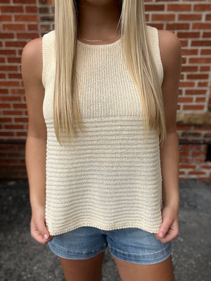 The Pheby Scoop Neck Swing Sweater Tank