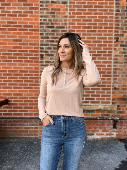 The Robbie Taupe Basic Ribbed Top