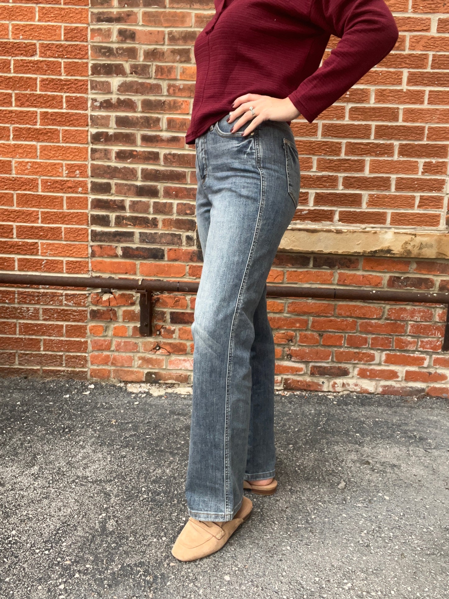 The Airee HW Tummy Control Straight JB Jeans