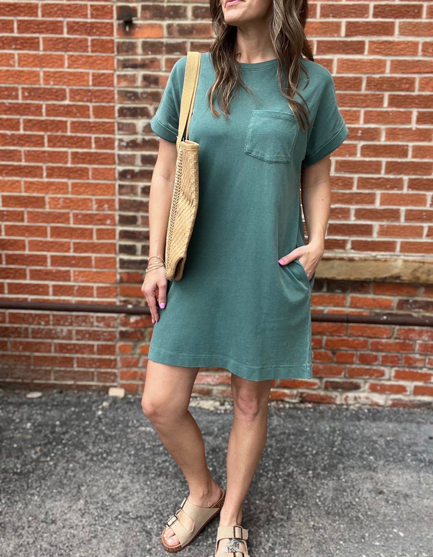 The Elara Relaxed Pocketed Dress