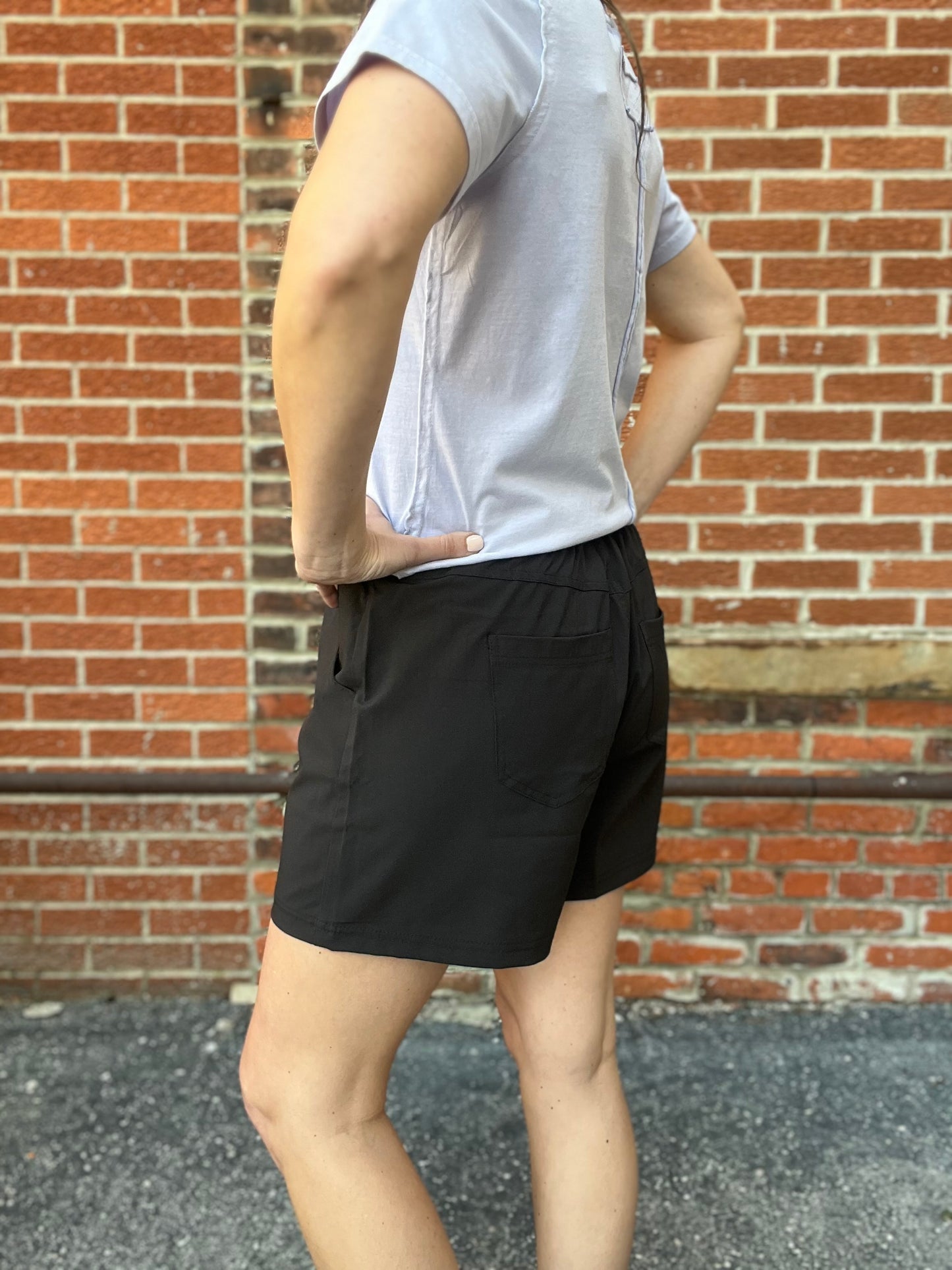 The Elowen Black And Khaki Elastic Waist Shorts