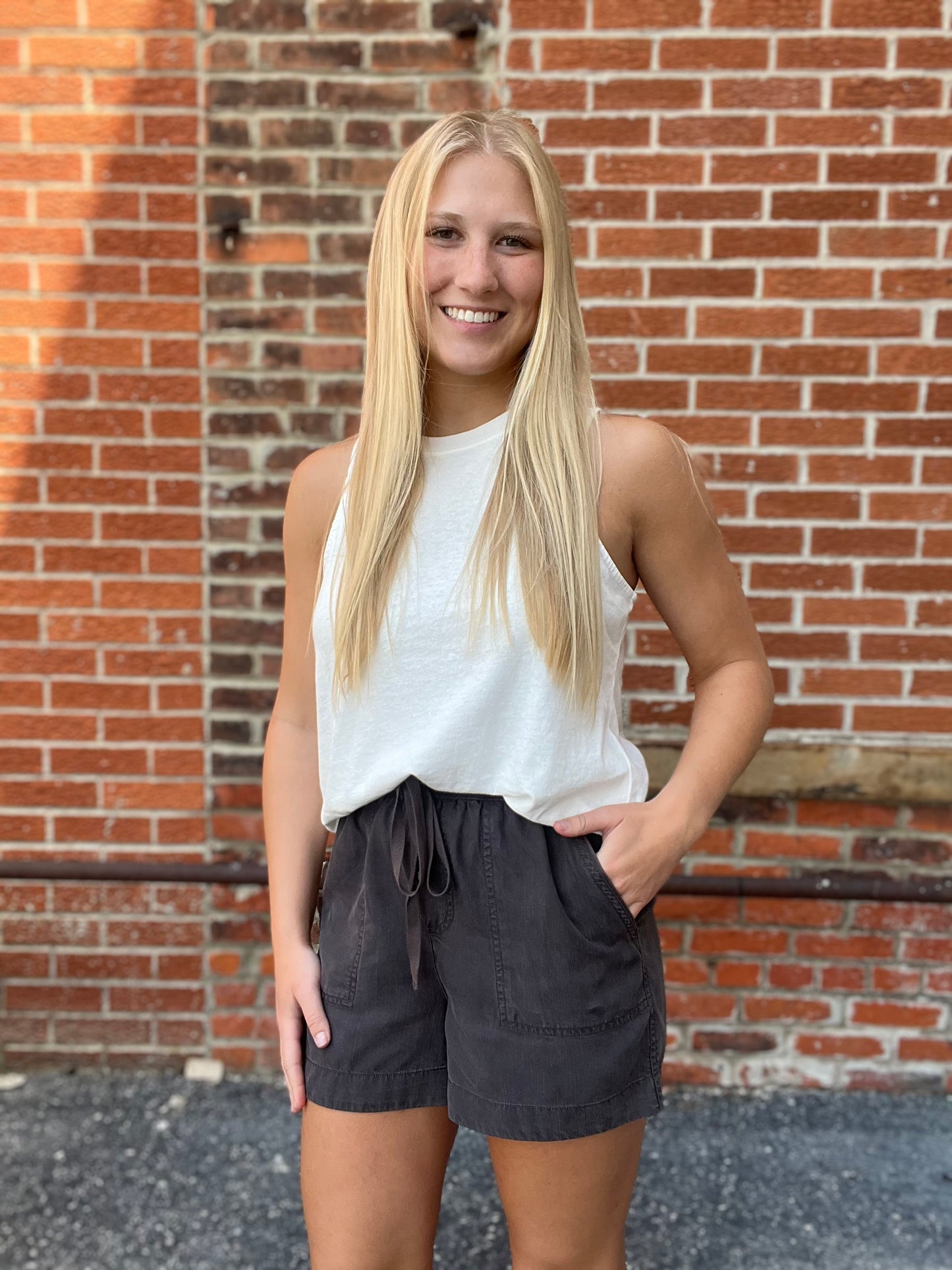 The Rowlan Drawstring Tencel Shorts