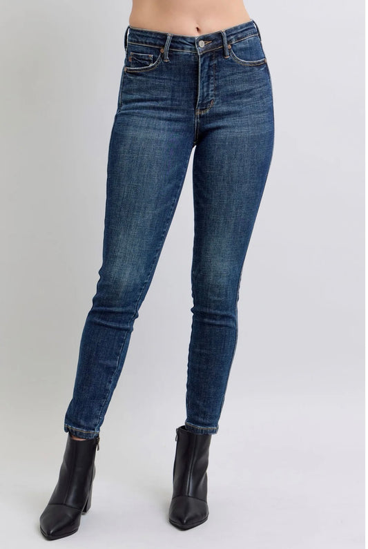 Midrise Judy Blue Dark Skinny Jeans