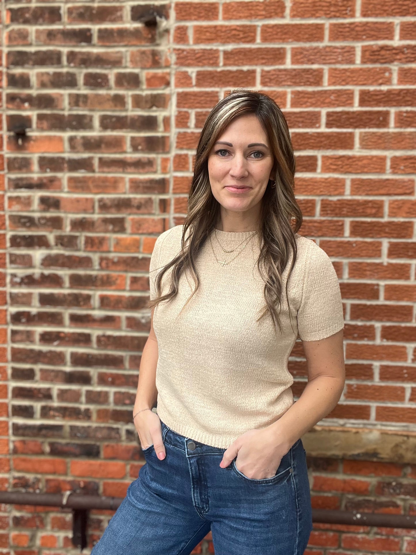 The Amara Round Neck Short Sleeve Sweater Top