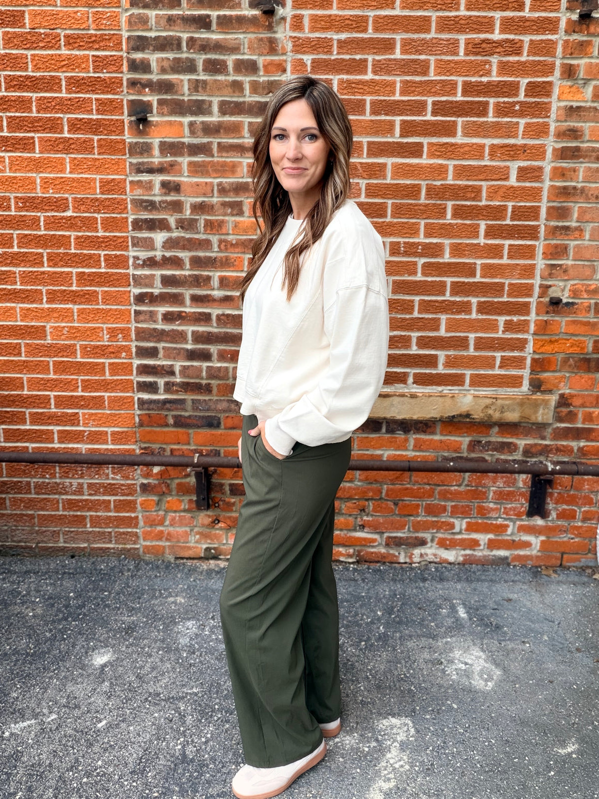 The Lennon Wide Leg Active Pant